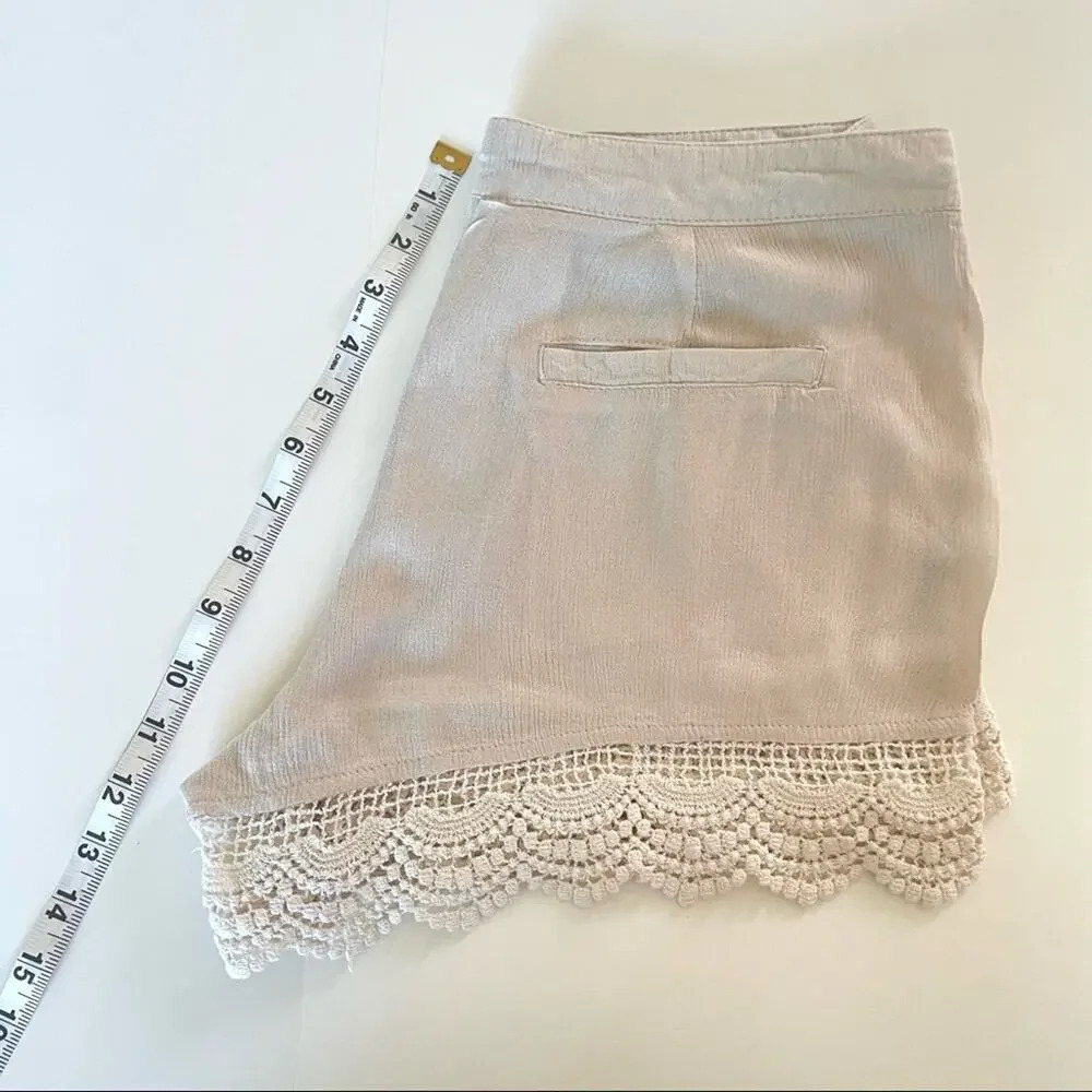 Boho Lace Trim Shorts Cream Medium Tulum Beach Vacation 🔥 - Picture 3 of 8